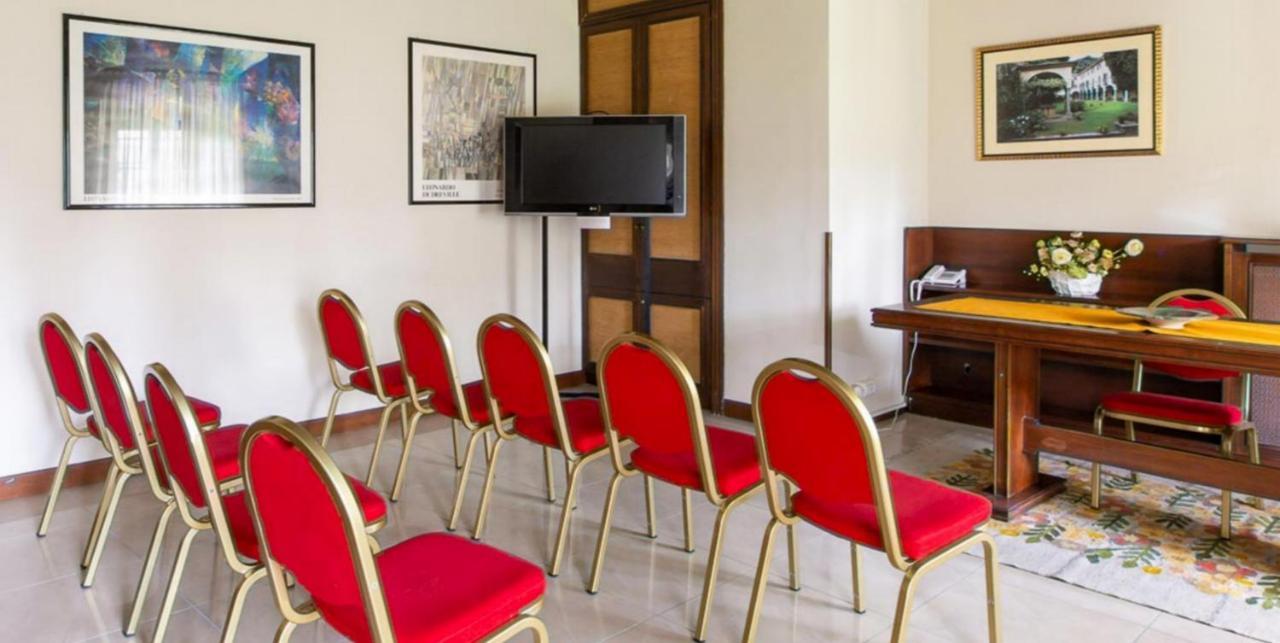 Hotel Il Chiostro By Lvg Hotel Collection Verbania Exterior foto