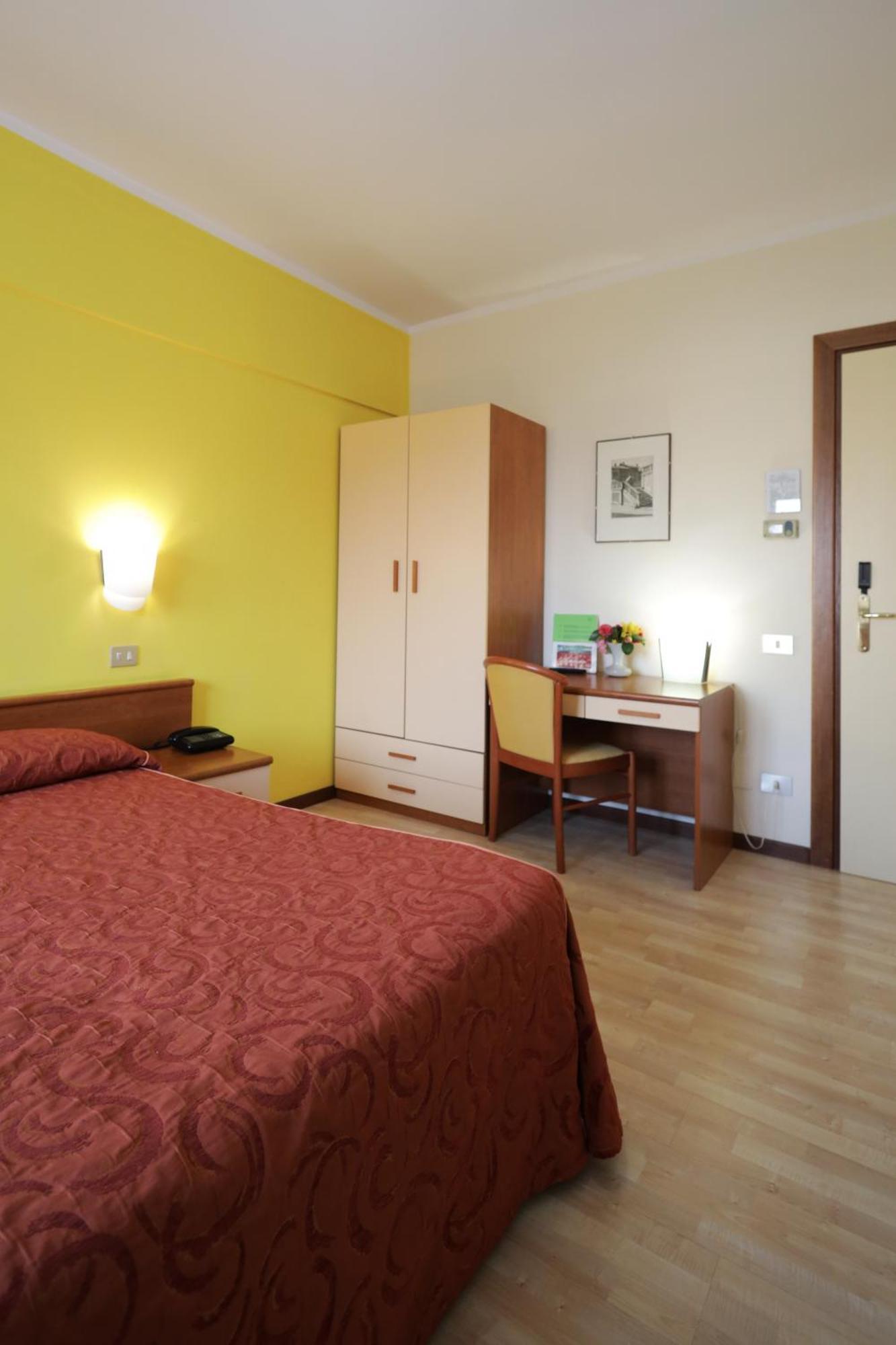 Hotel Il Chiostro By Lvg Hotel Collection Verbania Quarto foto