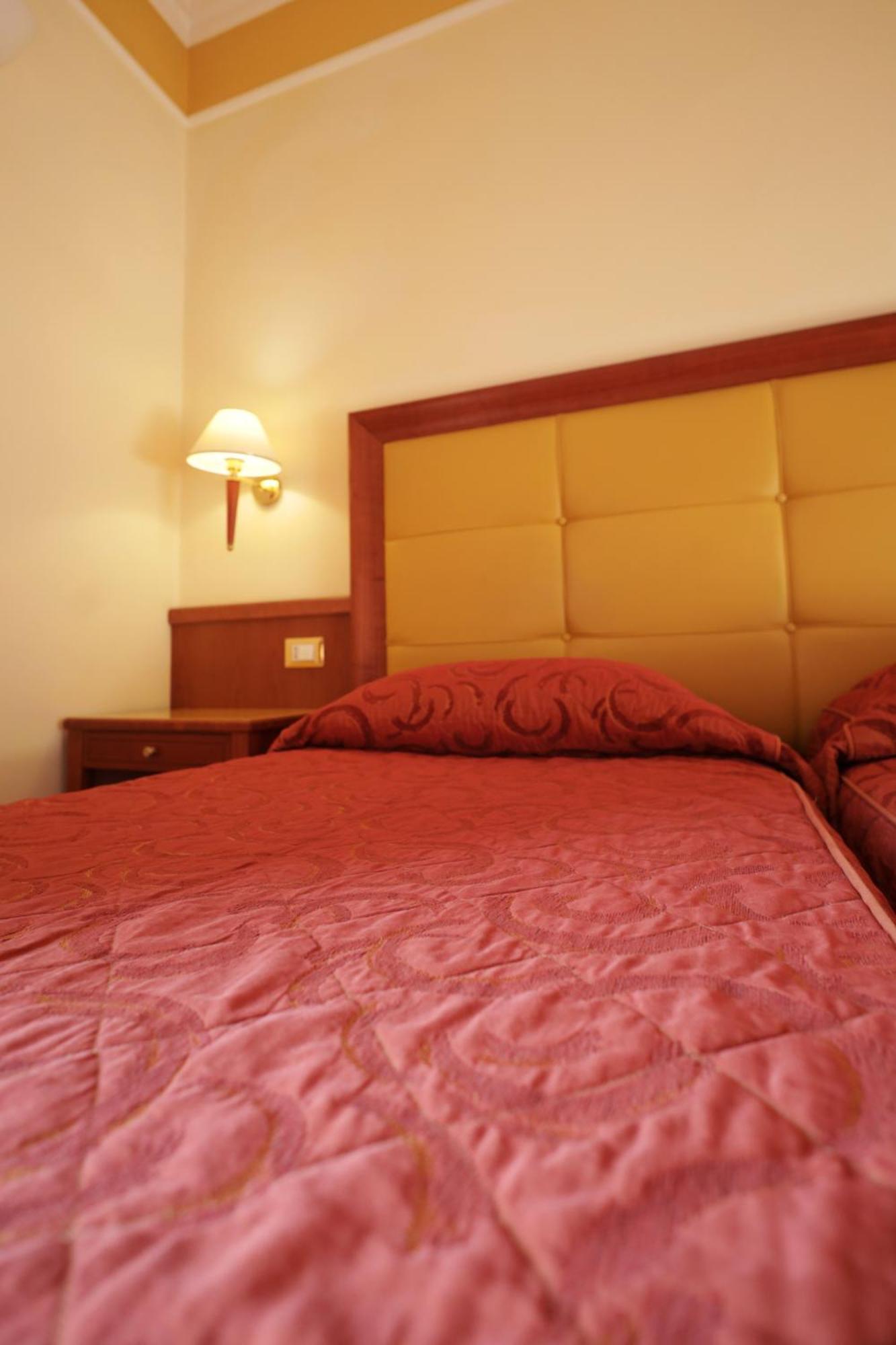 Hotel Il Chiostro By Lvg Hotel Collection Verbania Quarto foto